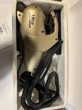 Euro-Pro Ultra Steam Shark Model EP903 Portable Steam Cleaner Set